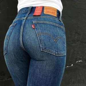 Wedgie fit jeans